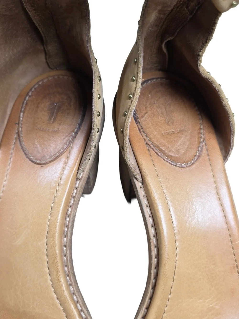 Frye Gwen Studded Ankle Cuff Block Heel Sandals Tan Suede Size 9/9.5